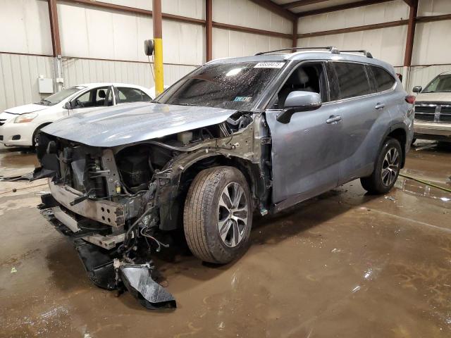 5TDHZRBHXNS201361 - 2022 TOYOTA HIGHLANDER XLE 蓝色 照片 1
