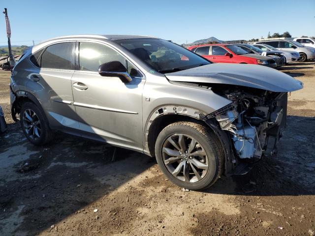 JTJYARBZ5J2096663 - 2018 LEXUS NX 300 BASE ოქროსფერი ფოტო 4