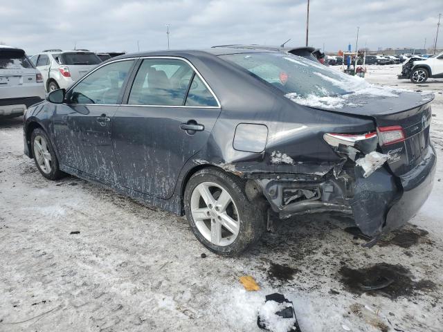 4T1BF1FK4CU176063 - 2012 TOYOTA CAMRY BASE Մոխրագույն լուսանկար 2
