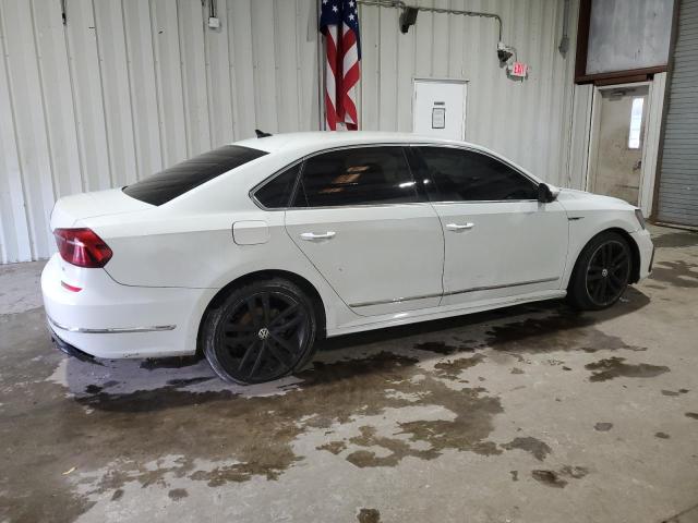 1VWDT7A32HC058712 - 2017 VOLKSWAGEN PASSAT R-LINE თეთრი ფოტო 3