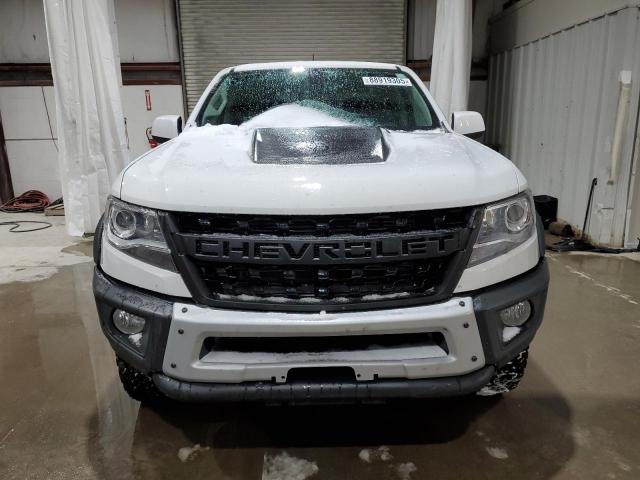 1GCPTEE14K1262797 - 2019 CHEVROLET COLORADO ZR2 WHITE photo 5