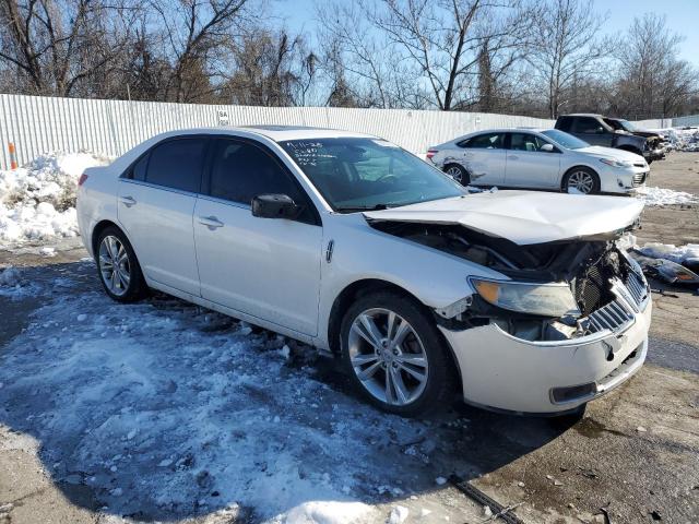 3LNHL2GC7AR624364 - 2010 LINCOLN MKZ WHITE photo 4