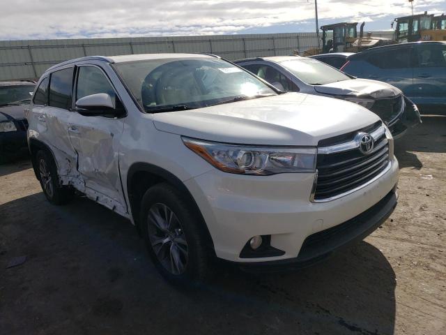 5TDJKRFH1FS142329 - 2015 TOYOTA HIGHLANDER XLE WHITE photo 4