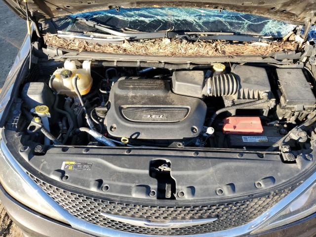 2C4RC1BG7JR185802 - 2018 CHRYSLER PACIFICA TOURING L GRAY photo 12