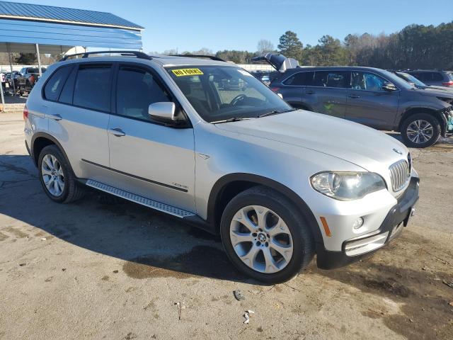 5UXFE83599L169803 - 2009 BMW X5 XDRIVE48I SILVER photo 4