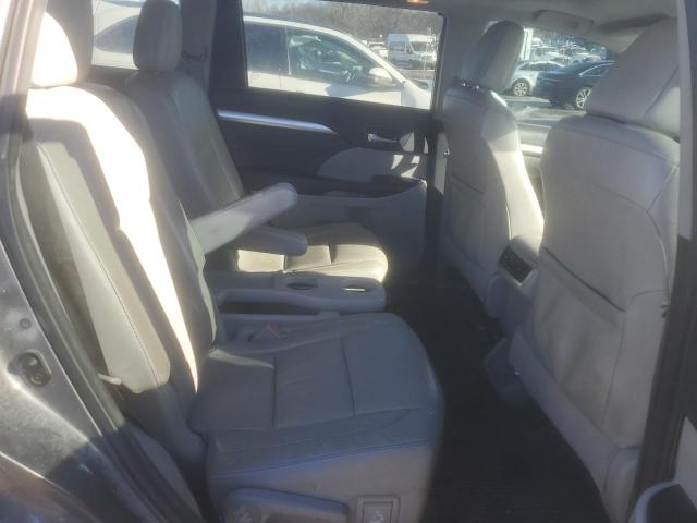 5TDJKRFH5GS504292 - 2016 TOYOTA HIGHLANDER XLE GRAY photo 11