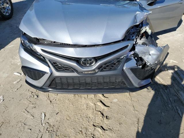 4T1G11AKXPU095702 - 2023 TOYOTA CAMRY SE NIGHT SHADE GRAY photo 11