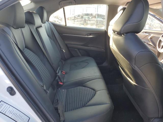 4T1G11AK1PU720858 - 2023 TOYOTA CAMRY SE NIGHT SHADE WHITE photo 10