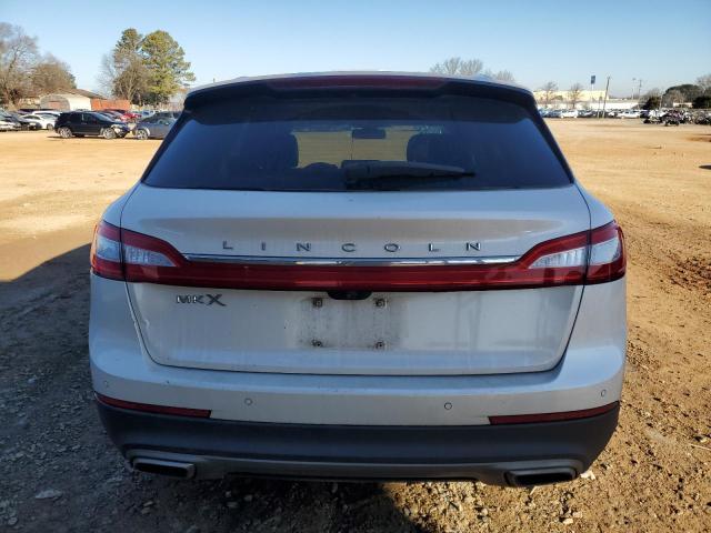 2LMTJ6LR2GBL26348 - 2016 LINCOLN MKX RESERVE WHITE photo 6