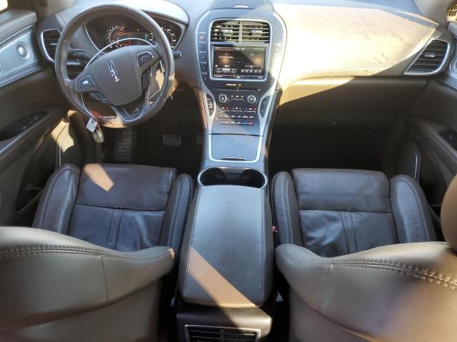 2LMTJ6LR2GBL26348 - 2016 LINCOLN MKX RESERVE WHITE photo 8