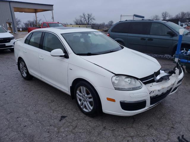 3VWEF71K47M127108 - 2007 VOLKSWAGEN JETTA WOLFSBURG 白色 照片 4