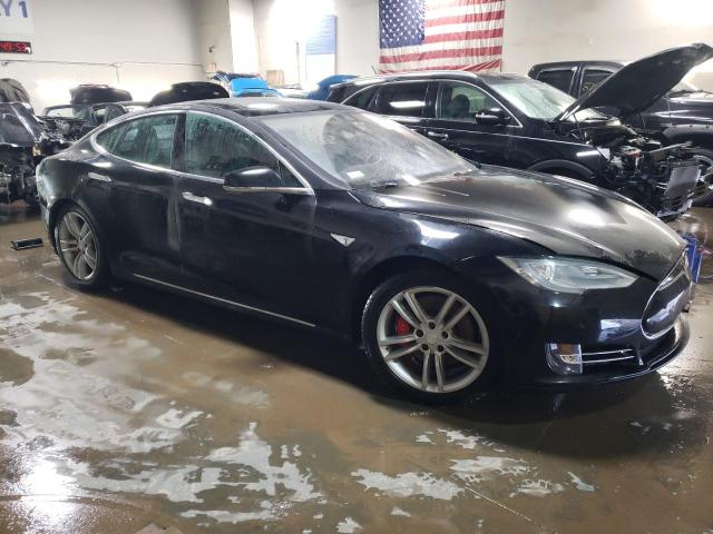 5YJSA1H26EFP65496 - 2014 TESLA MODEL S BLACK photo 4