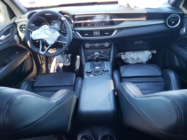 ZASFAKNN0J7B93550 - 2018 ALFA ROMEO STELVIO TI SPORT GRAY photo 8