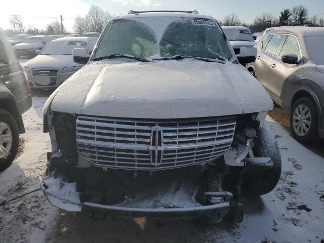 5LMJJ2J56AEJ00902 - 2010 LINCOLN NAVIGATOR 白色 照片 5