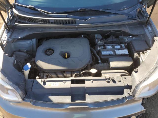 KNDJP3A53J7561149 - 2018 KIA SOUL + SILVER photo 11