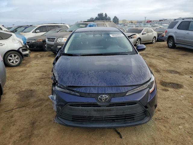 JTDB4MEE1RJ011928 - 2024 TOYOTA COROLLA LE ლურჯი ფოტო 5