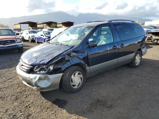 2001 TOYOTA SIENNA LE, null