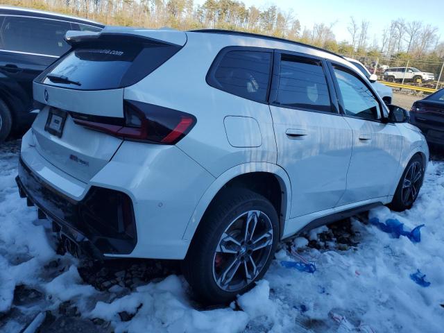 WBX13EF0XR5Y44467 - 2024 BMW X1 M35I WHITE photo 3