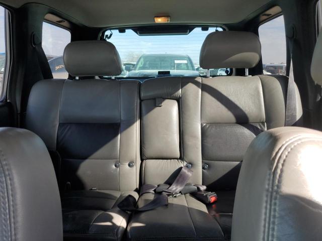 JN8DR09X91W576972 - 2001 NISSAN PATHFINDER LE 白色 照片 10