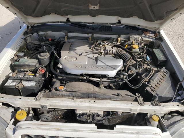 JN8DR09X91W576972 - 2001 NISSAN PATHFINDER LE 白色 照片 12