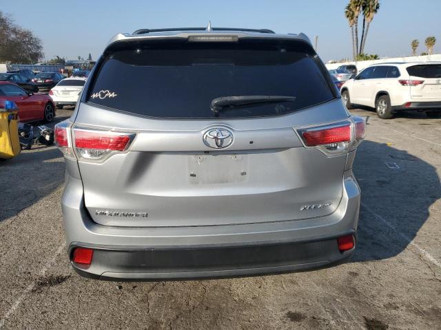 5TDJKRFH5GS282319 - 2016 TOYOTA HIGHLANDER XLE SILVER photo 6