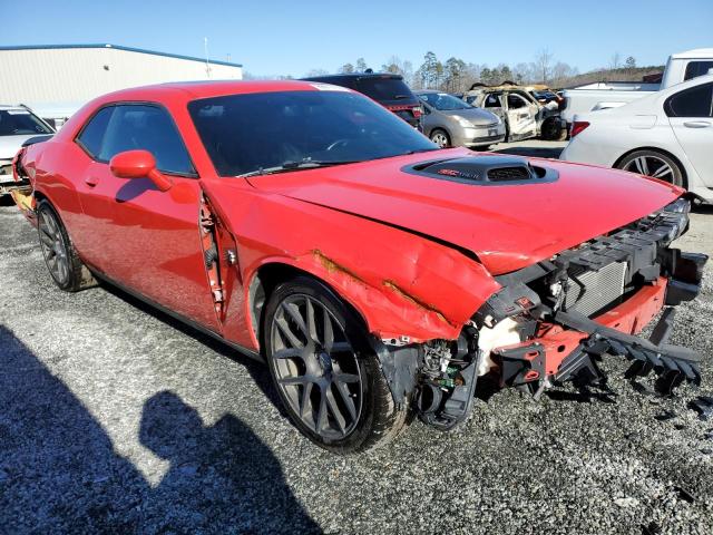 2C3CDZFJ9GH279173 - 2016 DODGE CHALLENGER R/T SCAT PACK RED photo 4