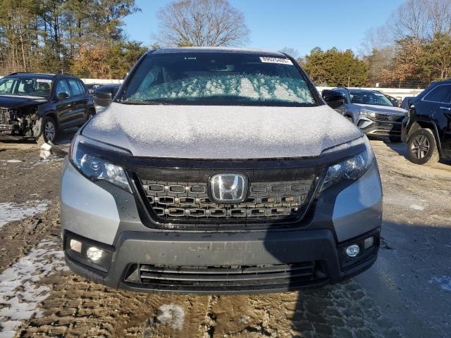 5FNYF8H54LB008835 - 2020 HONDA PASSPORT EXL SILVER photo 5