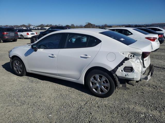 JM1BM1T71F1258896 - 2015 MAZDA 3 SV WHITE photo 2