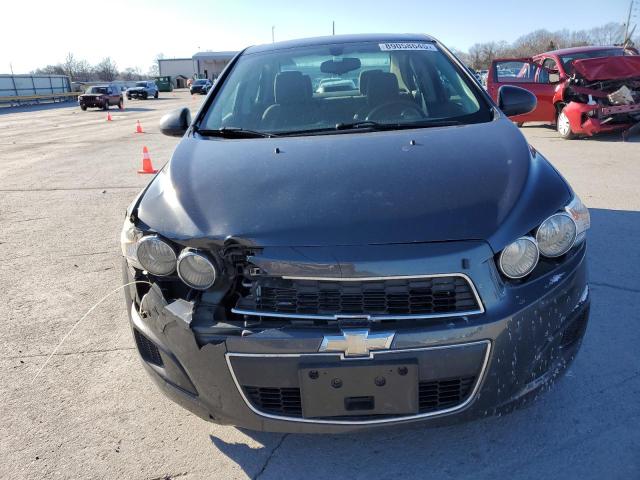 1G1JA5SH1G4122556 - 2016 CHEVROLET SONIC LS GRAY photo 5