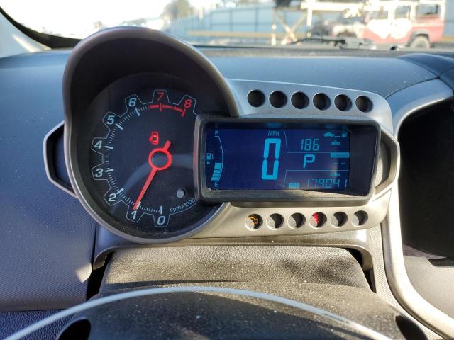 1G1JA5SH1G4122556 - 2016 CHEVROLET SONIC LS GRAY photo 9