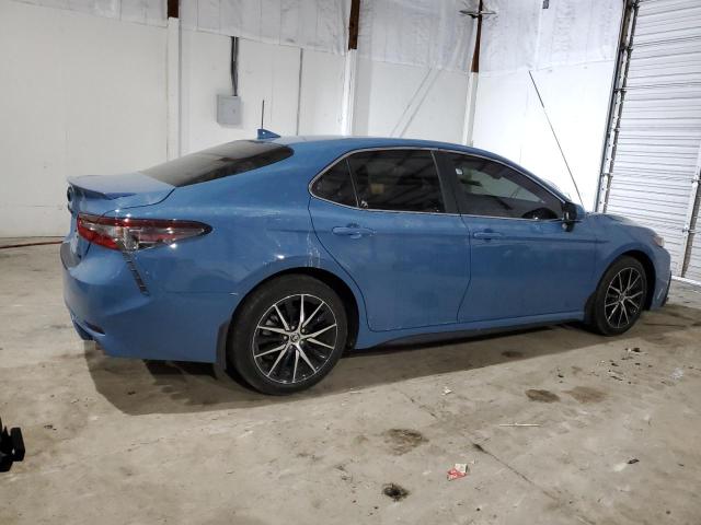 4T1G11AK8PU181039 - 2023 TOYOTA CAMRY SE NIGHT SHADE BLUE photo 3