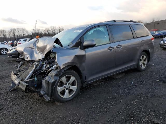 2011 TOYOTA SIENNA LE, 