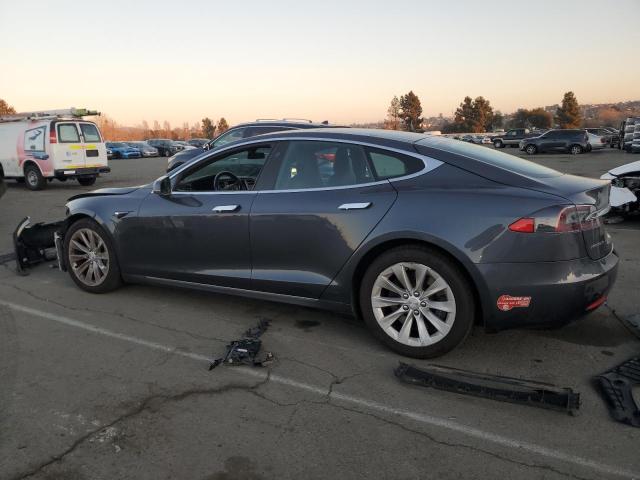 5YJSA1E26HF186629 - 2017 TESLA MODEL S GRAY photo 2