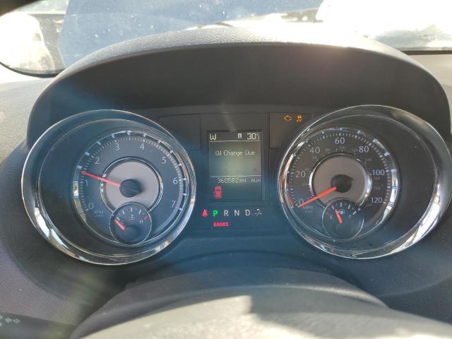 2A4RR8DG4BR798704 - 2011 CHRYSLER TOWN & COU TOURING L BLUE photo 9