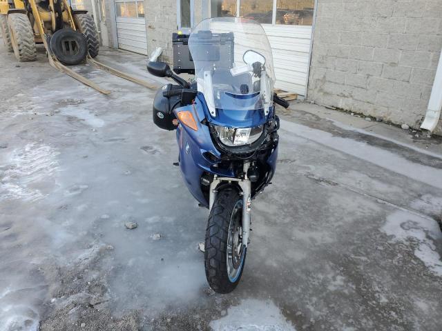 WB10557AX2ZG35903 - 2002 BMW K1200 RS BLUE photo 2