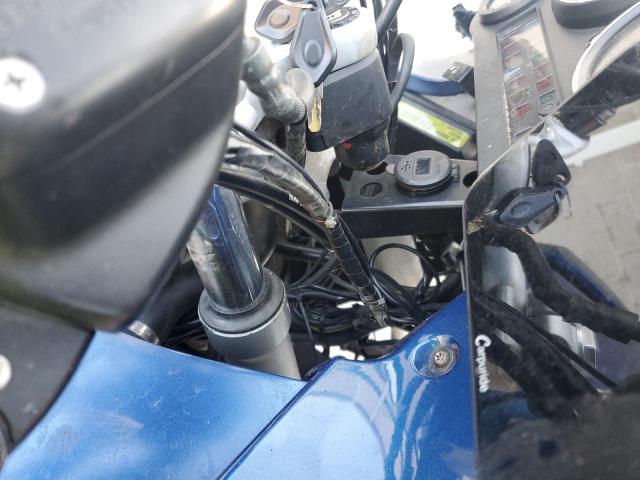 WB10557AX2ZG35903 - 2002 BMW K1200 RS BLUE photo 9