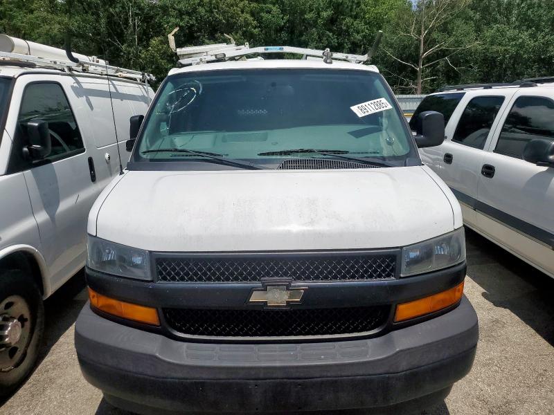 1GCWGFCA6D1148022 - 2013 CHEVROLET EXPRESS G2 TWO TONE photo 5