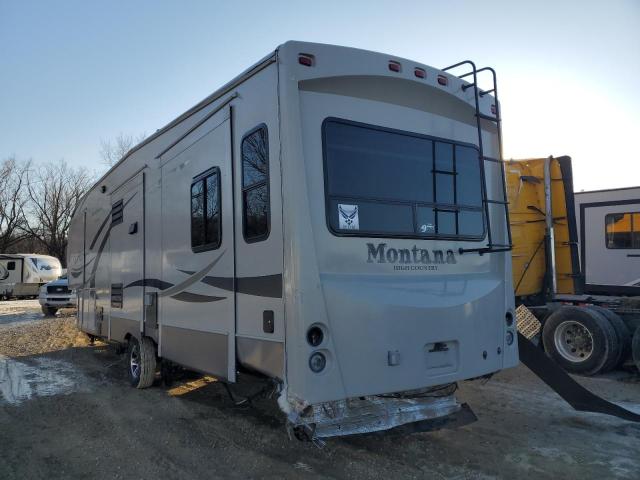 4YDF34326BA740300 - 2011 KEYSTONE MONTANA WHITE photo 3