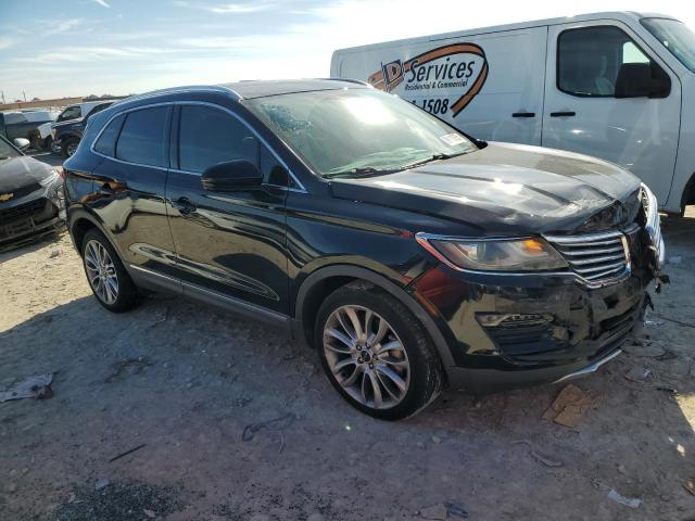 5LMCJ3C96HUL14884 - 2017 LINCOLN MKC RESERVE შავი ფოტო 4