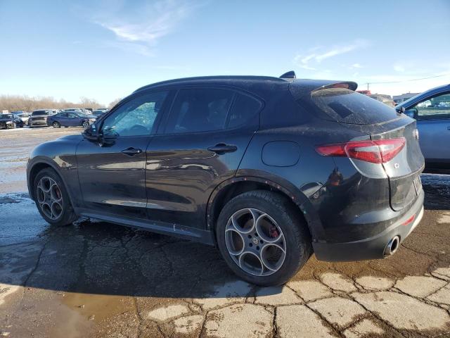 ZASFAKNN8J7B86880 - 2018 ALFA ROMEO STELVIO TI SPORT BLACK photo 2