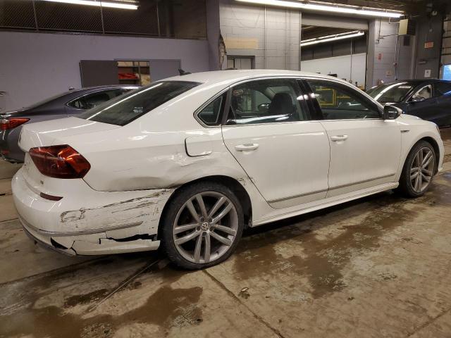 1VWDT7A31HC003507 - 2017 VOLKSWAGEN PASSAT R-LINE თეთრი ფოტო 3