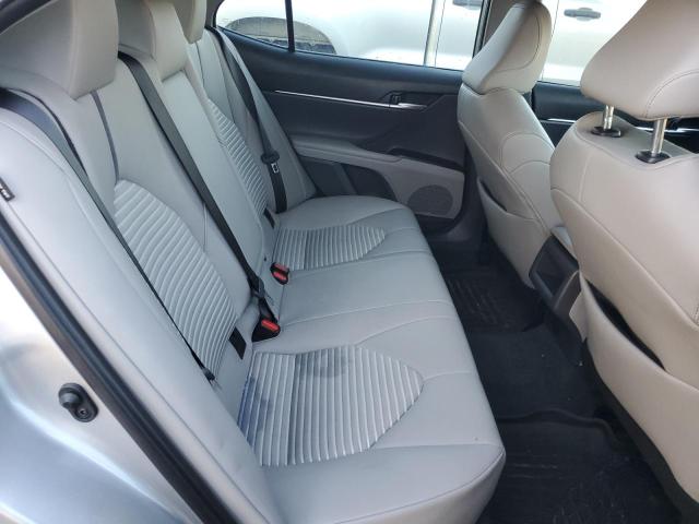 4T1G11AKXPU810560 - 2023 TOYOTA CAMRY SE NIGHT SHADE SILVER photo 10