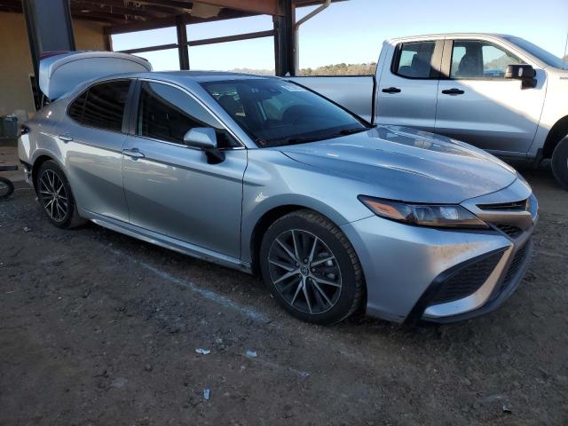 4T1G11AKXPU810560 - 2023 TOYOTA CAMRY SE NIGHT SHADE SILVER photo 4