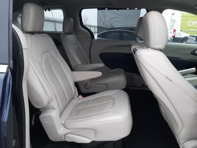 2C4RC1EG5JR235107 - 2018 CHRYSLER PACIFICA TOURING L PLUS BLUE photo 11