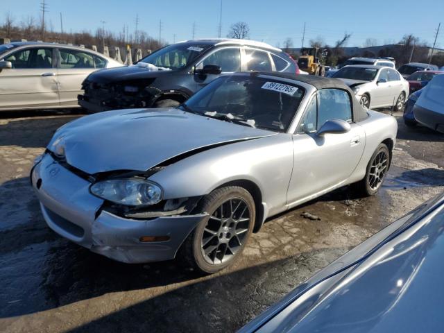JM1NB353740401765 - 2004 MAZDA MX-5 MIATA BASE SILVER photo 1