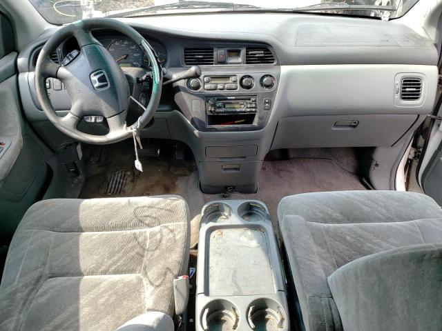 5FNRL18662B007715 - 2002 HONDA ODYSSEY EX Weiß Foto 8