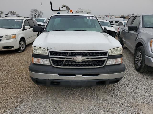 1GCEC14X87Z145870 - 2007 CHEVROLET SILVERADO C1500 CLASSIC WHITE photo 5