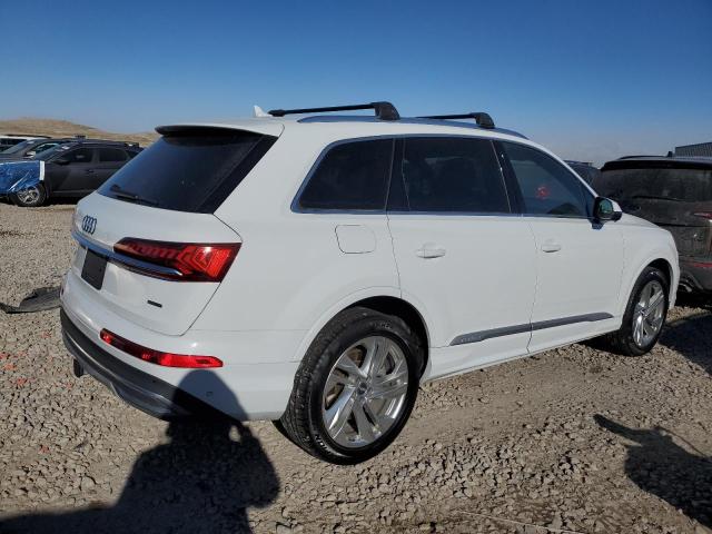 WA1LXAF74LD001646 - 2020 AUDI Q7 PREMIUM PLUS WHITE photo 3