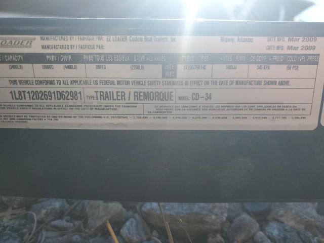 1L8T1202691D62981 - 2009 UTILITY TRAILER შავი ფოტო 10