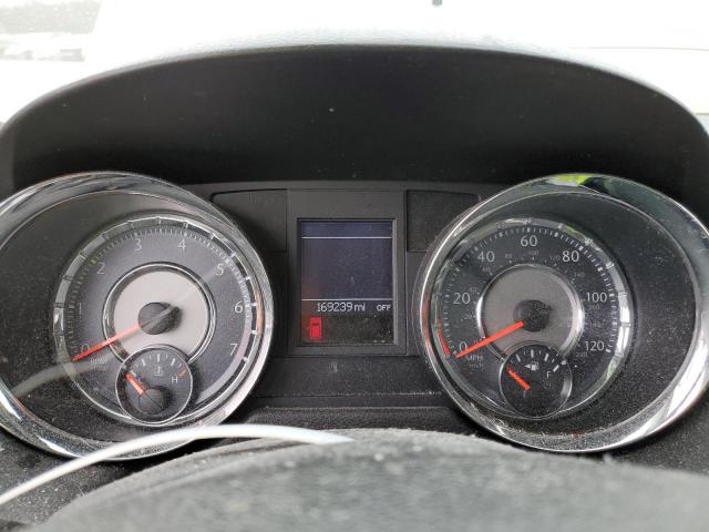 2C4RC1CG3DR778088 - 2013 CHRYSLER TOWN & COU TOURING L SILVER photo 9